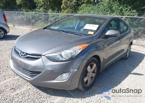 2013 Hyundai Elantra Gls z USA, uszkodzony, nr VIN 5NPDH4AEXDH168152